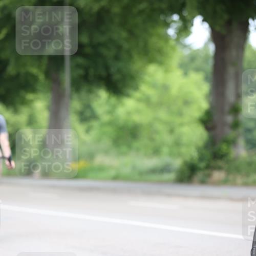 15.06.2025 - 7 Türme Triathlon Yannick Fuchs http://msf.ph/oto/7965928 15.06.2025 11:16:03 Radfahren 235 meine-sportfotos.de