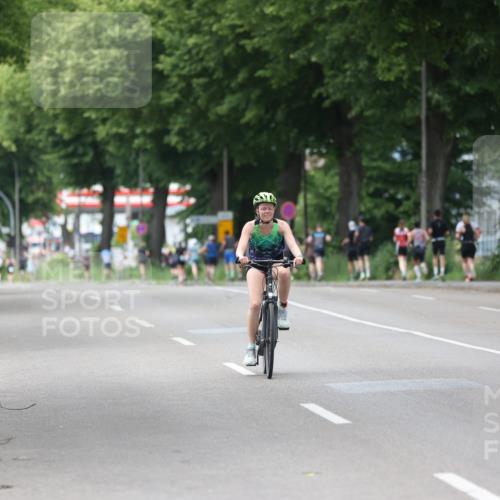 15.06.2025 - 7 Türme Triathlon Yannick Fuchs http://msf.ph/oto/7965969 15.06.2025 14:00:46 Radfahren  meine-sportfotos.de