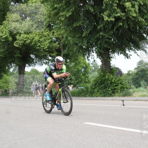 15.06.2025 - 7 Türme Triathlon Yannick Fuchs http://msf.ph/oto/7965992 15.06.2025 13:14:27 Radfahren  meine-sportfotos.de