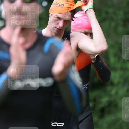 15.06.2025 - 7 Türme Triathlon Michael Strokosch http://msf.ph/oto/7966005 15.06.2025 12:19:56 Schwimmen 372, 483, 488, 531, 536, 538, 550, 585, 594, 612, 631, 635 meine-sportfotos.de