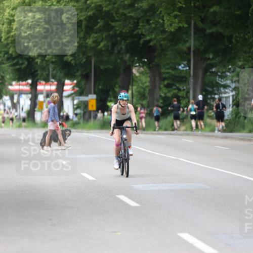 15.06.2025 - 7 Türme Triathlon Yannick Fuchs http://msf.ph/oto/7966032 15.06.2025 14:01:41 Radfahren 356 meine-sportfotos.de
