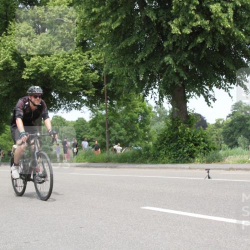 15.06.2025 - 7 Türme Triathlon Yannick Fuchs http://msf.ph/oto/7966043 15.06.2025 13:14:32 Radfahren  meine-sportfotos.de