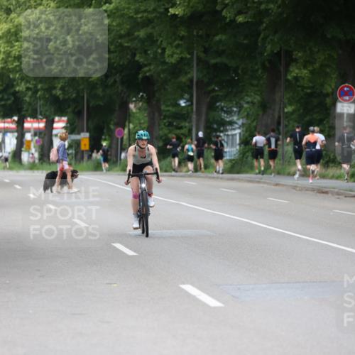 15.06.2025 - 7 Türme Triathlon Yannick Fuchs http://msf.ph/oto/7966048 15.06.2025 14:01:42 Radfahren 356 meine-sportfotos.de