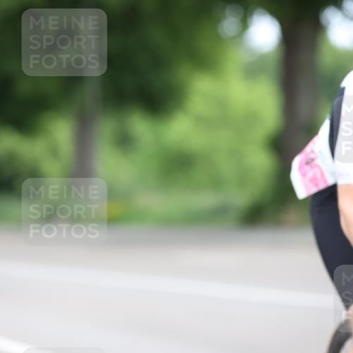 15.06.2025 - 7 Türme Triathlon Yannick Fuchs http://msf.ph/oto/7966115 15.06.2025 11:16:31 Radfahren 241, 262, 274, 327 meine-sportfotos.de