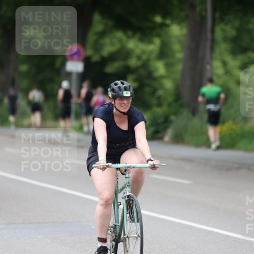15.06.2025 - 7 Türme Triathlon Yannick Fuchs http://msf.ph/oto/7966122 15.06.2025 14:02:03 Radfahren 967 meine-sportfotos.de