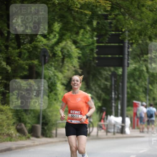 15.06.2025 - REWE Women's Run Jannik Wohlers http://msf.ph/oto/7966185 15.06.2025 10:01:27 Laufen 5511, 4 meine-sportfotos.de