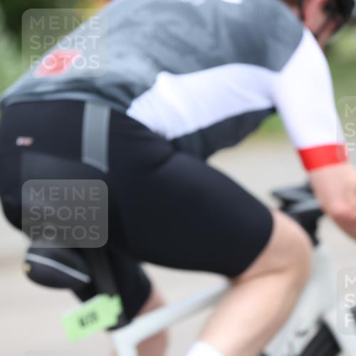 15.06.2025 - 7 Türme Triathlon Yannick Fuchs http://msf.ph/oto/7966187 15.06.2025 14:02:06 Radfahren 967 meine-sportfotos.de