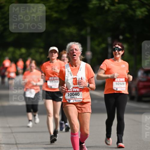 15.06.2025 - REWE Women's Run Dr. Thomas Lammeyer http://msf.ph/oto/7966240 15.06.2025 09:53:56 Laufen 10208, 10040, 10509 meine-sportfotos.de
