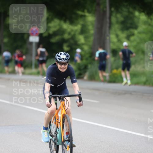 15.06.2025 - 7 Türme Triathlon Yannick Fuchs http://msf.ph/oto/7966250 15.06.2025 14:02:24 Radfahren 803 meine-sportfotos.de