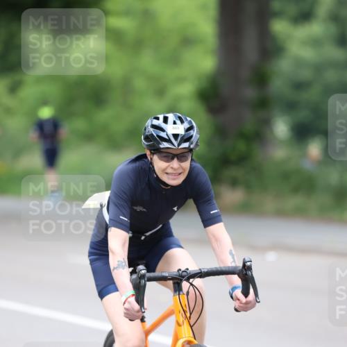 15.06.2025 - 7 Türme Triathlon Yannick Fuchs http://msf.ph/oto/7966256 15.06.2025 14:02:25 Radfahren 803 meine-sportfotos.de