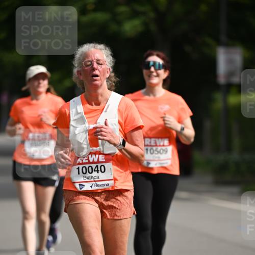 15.06.2025 - REWE Women's Run Dr. Thomas Lammeyer http://msf.ph/oto/7966350 15.06.2025 09:53:58 Laufen 10040, 10509 meine-sportfotos.de