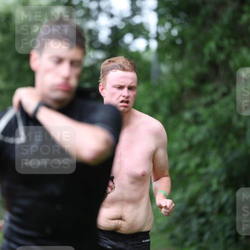 15.06.2025 - 7 Türme Triathlon Michael Strokosch http://msf.ph/oto/7966357 15.06.2025 12:20:31 Schwimmen 385, 438, 499, 573, 604, 610, 613, 634 meine-sportfotos.de