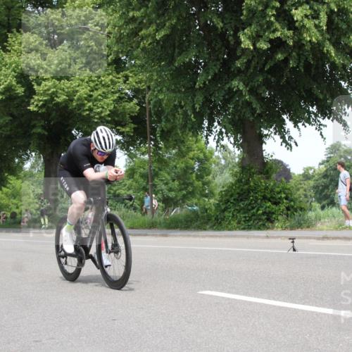 15.06.2025 - 7 Türme Triathlon Yannick Fuchs http://msf.ph/oto/7966407 15.06.2025 13:17:48 Radfahren  meine-sportfotos.de