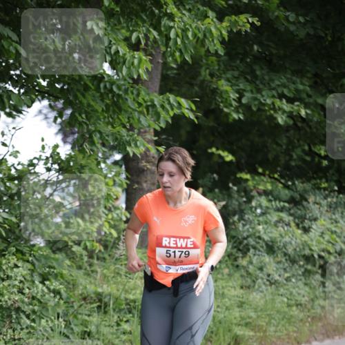 15.06.2025 - REWE Women's Run Jannik Wohlers http://msf.ph/oto/7966436 15.06.2025 10:01:39 Laufen 5179 meine-sportfotos.de