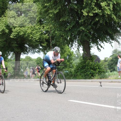 15.06.2025 - 7 Türme Triathlon Yannick Fuchs http://msf.ph/oto/7966438 15.06.2025 13:17:55 Radfahren  meine-sportfotos.de