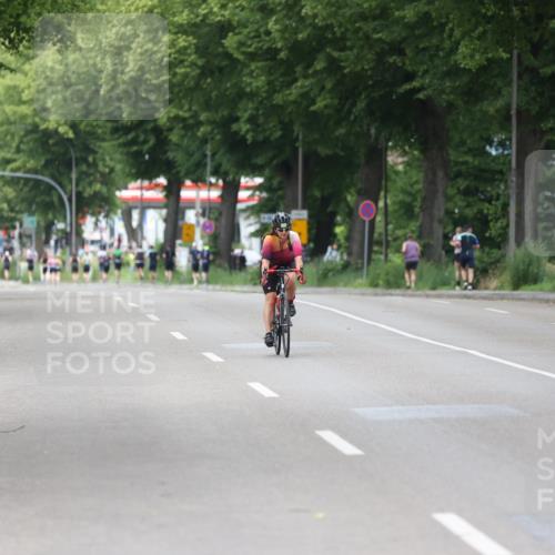 15.06.2025 - 7 Türme Triathlon Yannick Fuchs http://msf.ph/oto/7966466 15.06.2025 14:03:17 Radfahren 219 meine-sportfotos.de