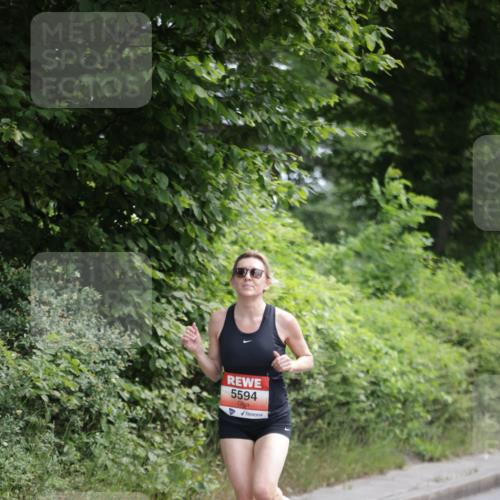 15.06.2025 - REWE Women's Run Jannik Wohlers http://msf.ph/oto/7966525 15.06.2025 10:01:44 Laufen 5594 meine-sportfotos.de