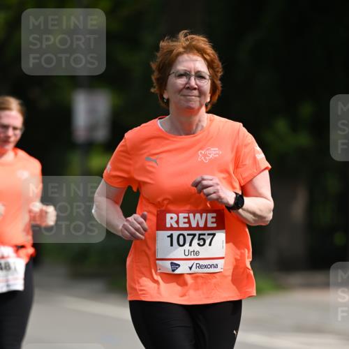 15.06.2025 - REWE Women's Run Dr. Thomas Lammeyer http://msf.ph/oto/7966539 15.06.2025 09:54:03 Laufen 10757, 481 meine-sportfotos.de