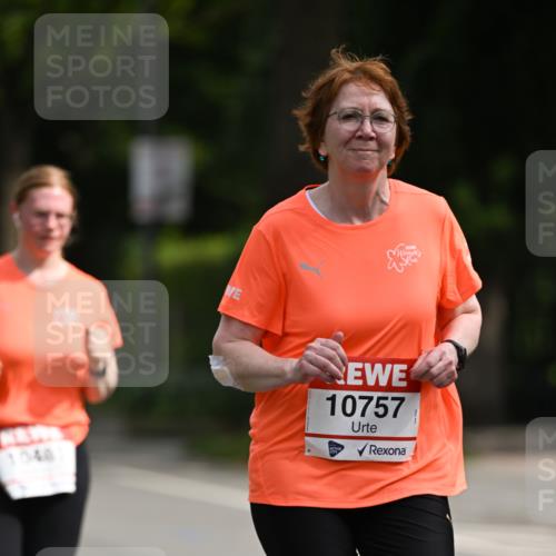 15.06.2025 - REWE Women's Run Dr. Thomas Lammeyer http://msf.ph/oto/7966549 15.06.2025 09:54:03 Laufen 1048, 10757 meine-sportfotos.de