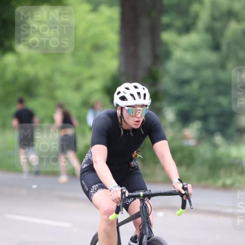 15.06.2025 - 7 Türme Triathlon Yannick Fuchs http://msf.ph/oto/7966564 15.06.2025 14:04:08 Radfahren 653 meine-sportfotos.de
