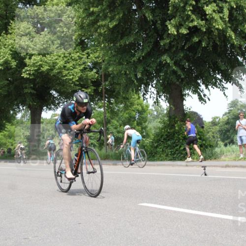 15.06.2025 - 7 Türme Triathlon Yannick Fuchs http://msf.ph/oto/7966679 15.06.2025 13:19:30 Radfahren  meine-sportfotos.de