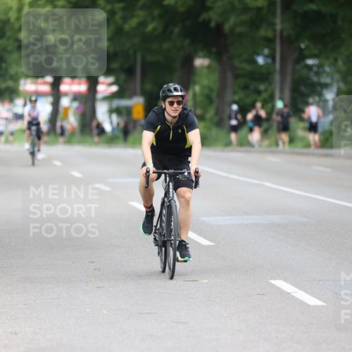 15.06.2025 - 7 Türme Triathlon Yannick Fuchs http://msf.ph/oto/7966691 15.06.2025 14:08:44 Radfahren 294, 838 meine-sportfotos.de