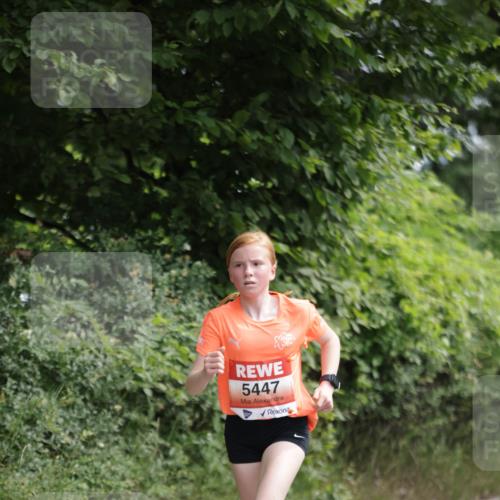 15.06.2025 - REWE Women's Run Jannik Wohlers http://msf.ph/oto/7966736 15.06.2025 10:01:48 Laufen 5447 meine-sportfotos.de