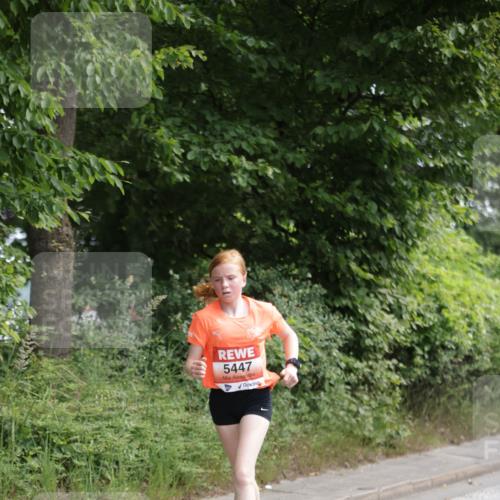 15.06.2025 - REWE Women's Run Jannik Wohlers http://msf.ph/oto/7966772 15.06.2025 10:01:49 Laufen 5447 meine-sportfotos.de
