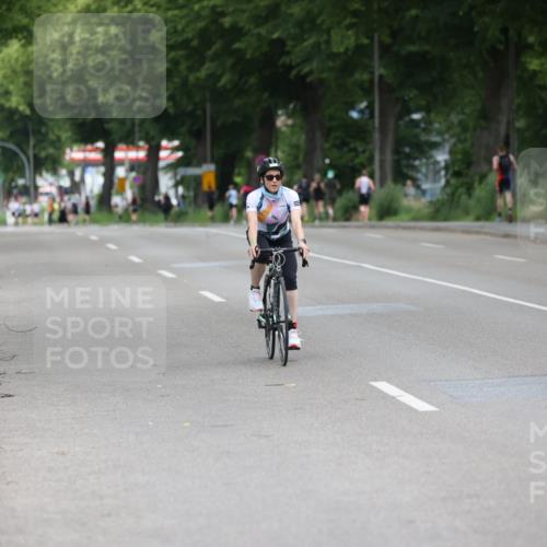 15.06.2025 - 7 Türme Triathlon Yannick Fuchs http://msf.ph/oto/7966773 15.06.2025 14:08:49 Radfahren 294, 838 meine-sportfotos.de
