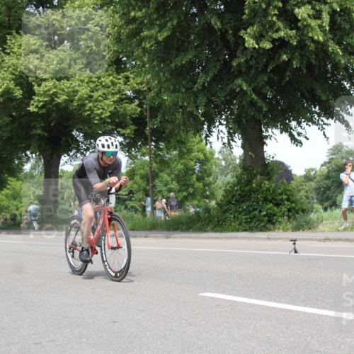 15.06.2025 - 7 Türme Triathlon Yannick Fuchs http://msf.ph/oto/7966826 15.06.2025 13:20:20 Radfahren  meine-sportfotos.de