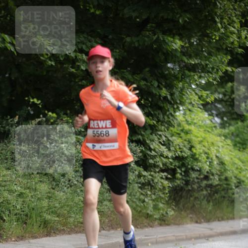 15.06.2025 - REWE Women's Run Jannik Wohlers http://msf.ph/oto/7966827 15.06.2025 10:01:55 Laufen 5568 meine-sportfotos.de