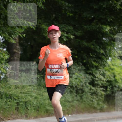 15.06.2025 - REWE Women's Run Jannik Wohlers http://msf.ph/oto/7966840 15.06.2025 10:01:55 Laufen 5568 meine-sportfotos.de