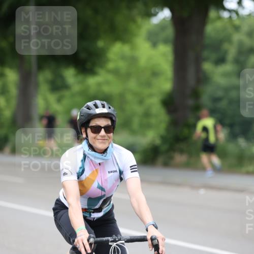 15.06.2025 - 7 Türme Triathlon Yannick Fuchs http://msf.ph/oto/7966869 15.06.2025 14:08:51 Radfahren 838 meine-sportfotos.de