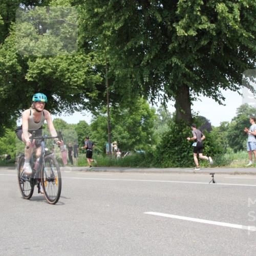 15.06.2025 - 7 Türme Triathlon Yannick Fuchs http://msf.ph/oto/7966874 15.06.2025 13:20:57 Radfahren  meine-sportfotos.de