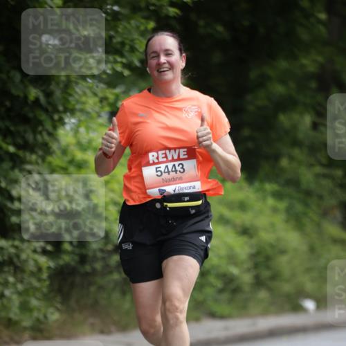 15.06.2025 - REWE Women's Run Jannik Wohlers http://msf.ph/oto/7966886 15.06.2025 10:02:00 Laufen 5443 meine-sportfotos.de