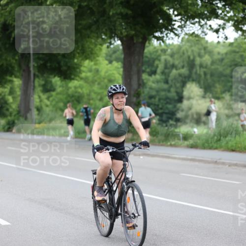 15.06.2025 - 7 Türme Triathlon Yannick Fuchs http://msf.ph/oto/7966937 15.06.2025 14:10:19 Radfahren  meine-sportfotos.de