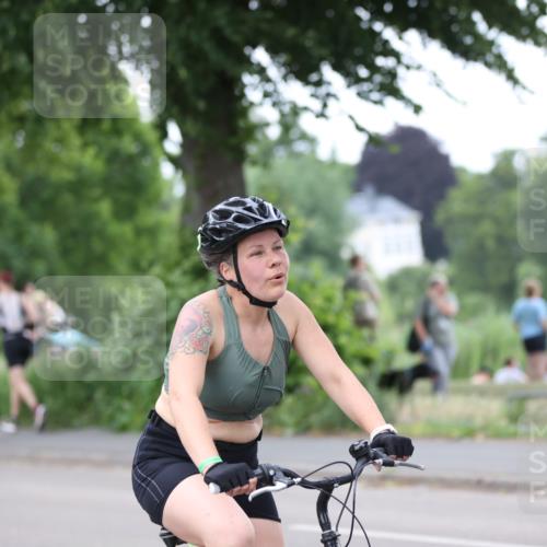15.06.2025 - 7 Türme Triathlon Yannick Fuchs http://msf.ph/oto/7966942 15.06.2025 14:10:19 Radfahren  meine-sportfotos.de