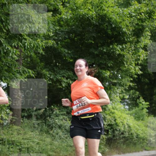 15.06.2025 - REWE Women's Run Jannik Wohlers http://msf.ph/oto/7966979 15.06.2025 10:02:01 Laufen 5443 meine-sportfotos.de