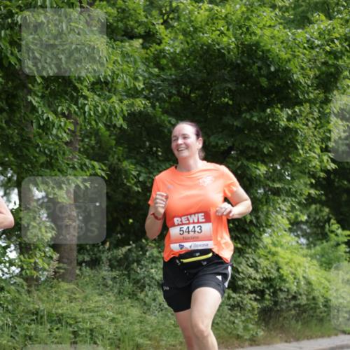 15.06.2025 - REWE Women's Run Jannik Wohlers http://msf.ph/oto/7966990 15.06.2025 10:02:02 Laufen 5443 meine-sportfotos.de