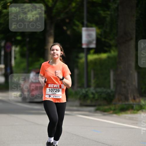 15.06.2025 - REWE Women's Run Dr. Thomas Lammeyer http://msf.ph/oto/7967088 15.06.2025 09:54:41 Laufen 10729 meine-sportfotos.de