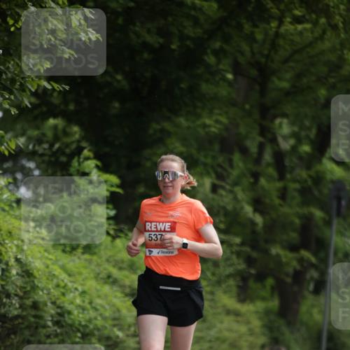 15.06.2025 - REWE Women's Run Jannik Wohlers http://msf.ph/oto/7967108 15.06.2025 10:02:12 Laufen 537 meine-sportfotos.de