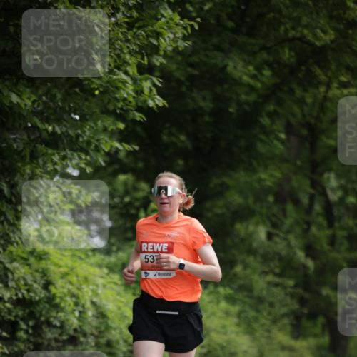15.06.2025 - REWE Women's Run Jannik Wohlers http://msf.ph/oto/7967145 15.06.2025 10:02:13 Laufen 537 meine-sportfotos.de