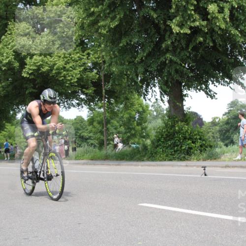 15.06.2025 - 7 Türme Triathlon Yannick Fuchs http://msf.ph/oto/7967157 15.06.2025 13:24:02 Radfahren  meine-sportfotos.de