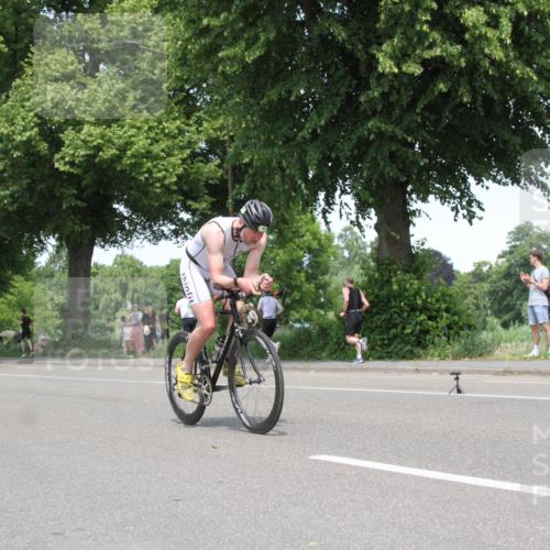 15.06.2025 - 7 Türme Triathlon Yannick Fuchs http://msf.ph/oto/7967183 15.06.2025 13:24:16 Radfahren  meine-sportfotos.de