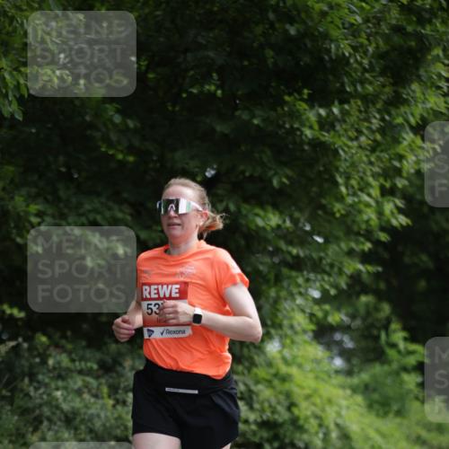 15.06.2025 - REWE Women's Run Jannik Wohlers http://msf.ph/oto/7967185 15.06.2025 10:02:15 Laufen 53 meine-sportfotos.de