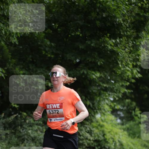 15.06.2025 - REWE Women's Run Jannik Wohlers http://msf.ph/oto/7967197 15.06.2025 10:02:15 Laufen 5372 meine-sportfotos.de