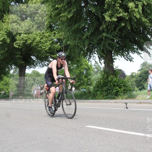 15.06.2025 - 7 Türme Triathlon Yannick Fuchs http://msf.ph/oto/7967202 15.06.2025 13:24:24 Radfahren  meine-sportfotos.de