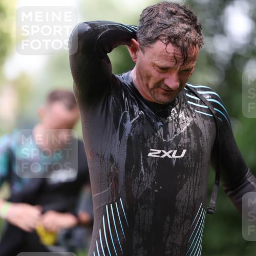 15.06.2025 - 7 Türme Triathlon Michael Strokosch http://msf.ph/oto/7967206 15.06.2025 12:21:47 Schwimmen 360, 386, 390, 409, 454, 492, 534, 577, 578, 596, 623, 641, 664, 680 meine-sportfotos.de