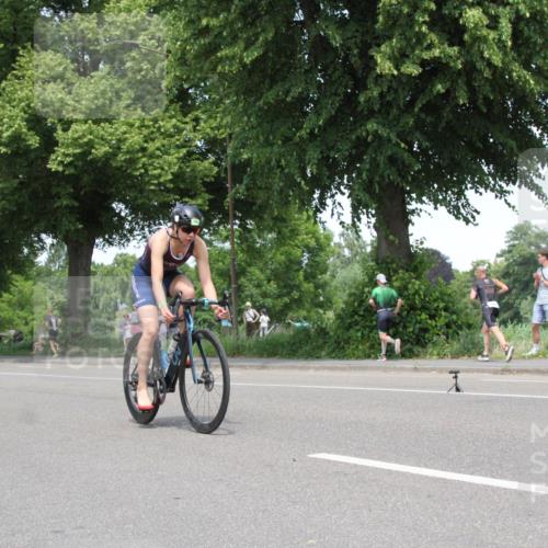 15.06.2025 - 7 Türme Triathlon Yannick Fuchs http://msf.ph/oto/7967210 15.06.2025 13:24:27 Radfahren  meine-sportfotos.de