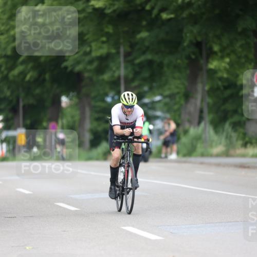15.06.2025 - 7 Türme Triathlon Yannick Fuchs http://msf.ph/oto/7967257 15.06.2025 11:20:34 Radfahren 320 meine-sportfotos.de